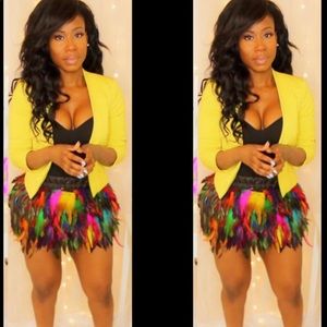 YELLOW CARDIGAN & BEAUTIFUL MULTICOLOR MINI SKIRT